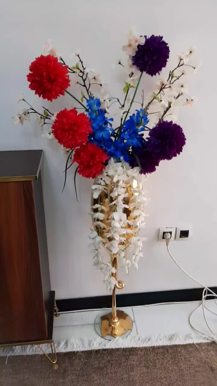 گل و گلدان|گل مصنوعی|بومهن, |دیوار