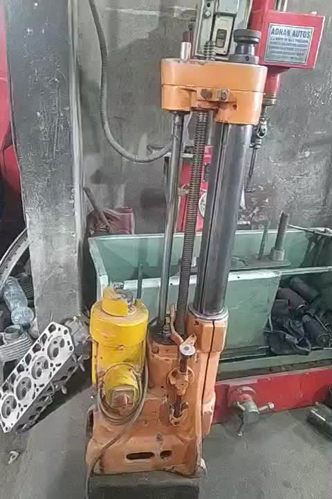 دستگاه میلنگتراشی و تراشکاری موتور های ماشین|ماشینآلات صنعتی|باهوکلات, |دیوار