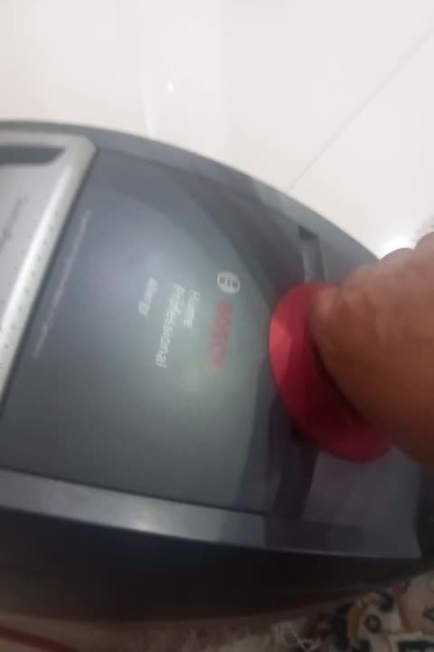 جارو برقی اصل بوش|جاروبرقی، جارو شارژی، بخارشو|کرج, شهرک بنفشه|دیوار