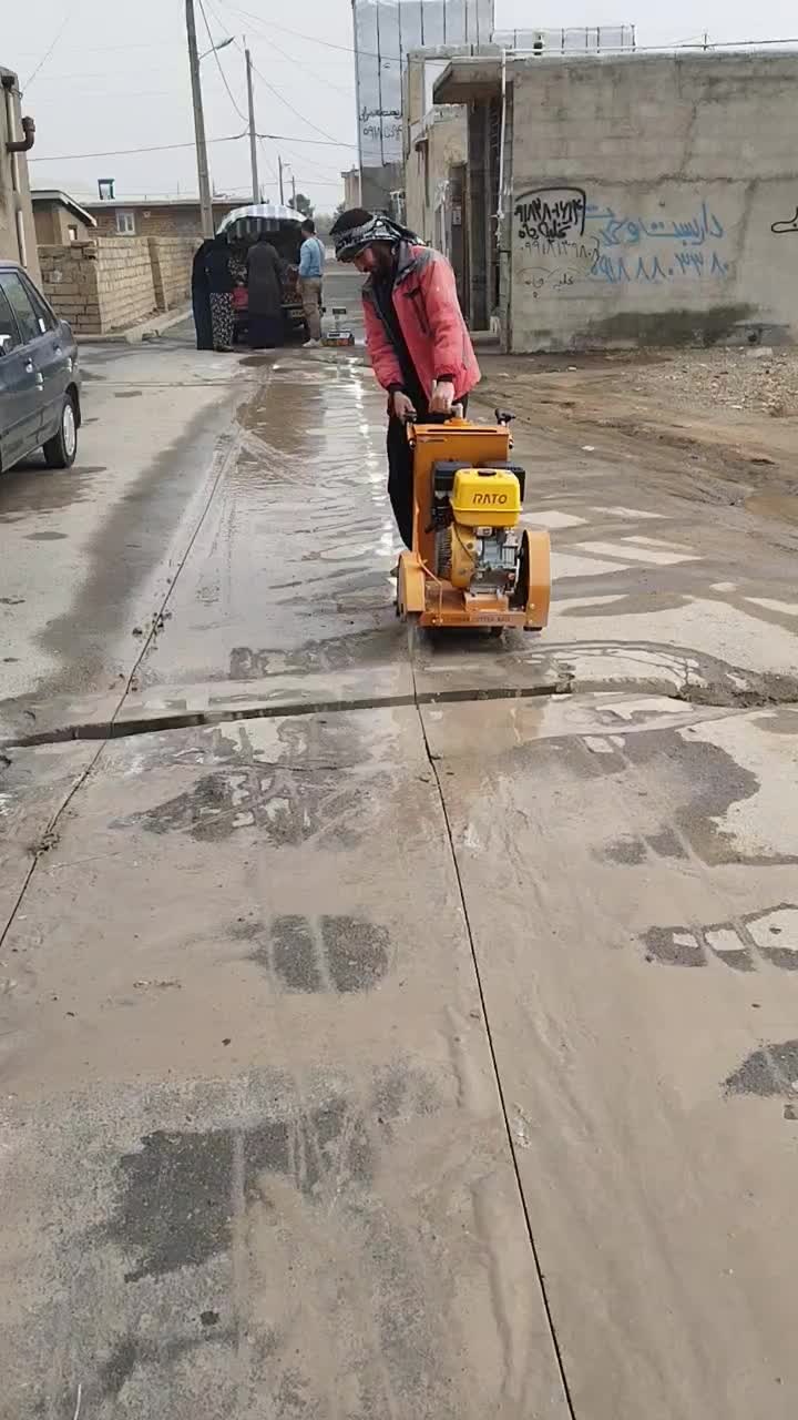 تخریب ساختمان ،برش آسفالت بادستگاه،چاه فاضلاب|خدمات پیشه و مهارت|صحنه, |دیوار