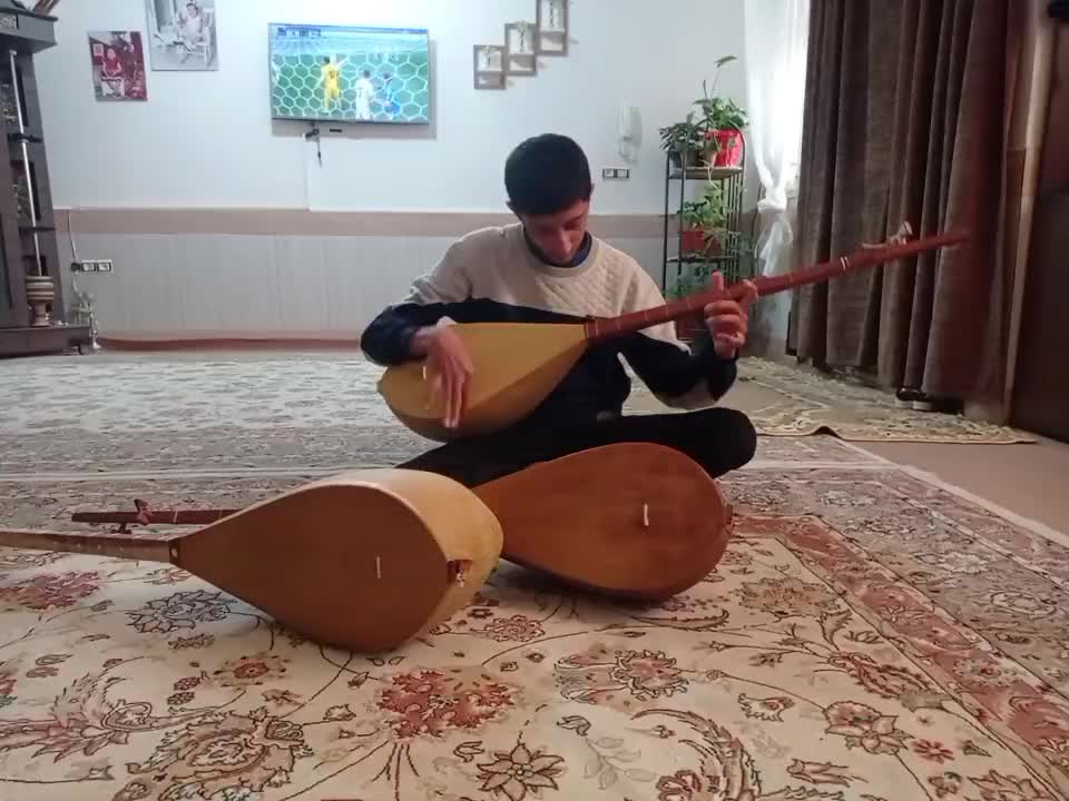 ساخت تولیدوتعمیرات انواع ساز ها دوتار گیتار رباب|سازهای سنتی|تربت جام, شاد|دیوار