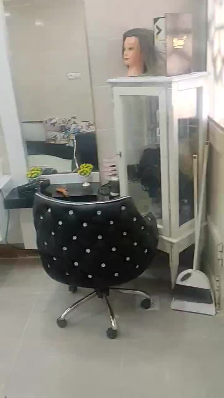 فروش وسایل آرایشگاه زنانه|آرایشگاه و سالن‌های زیبایی|اقلید, |دیوار