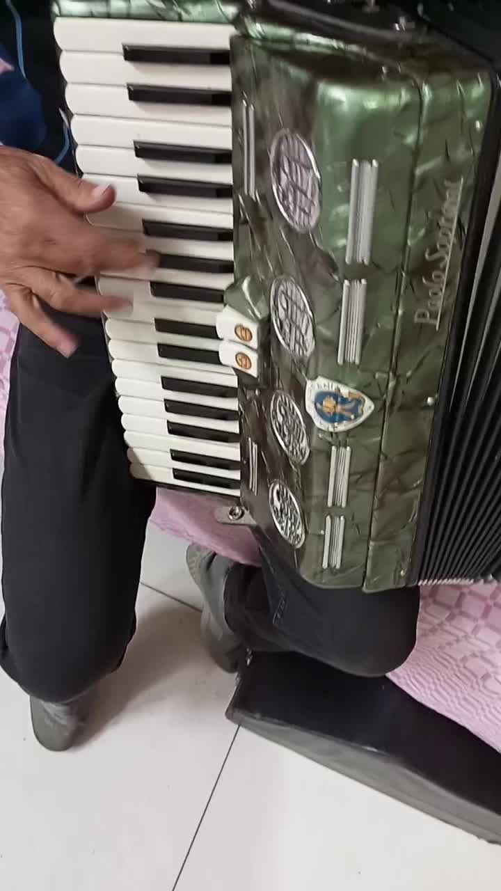 آکاردیون ایتالیایی سوپران 48باس|پیانو، کیبورد، آکاردئون|ارومیه, |دیوار