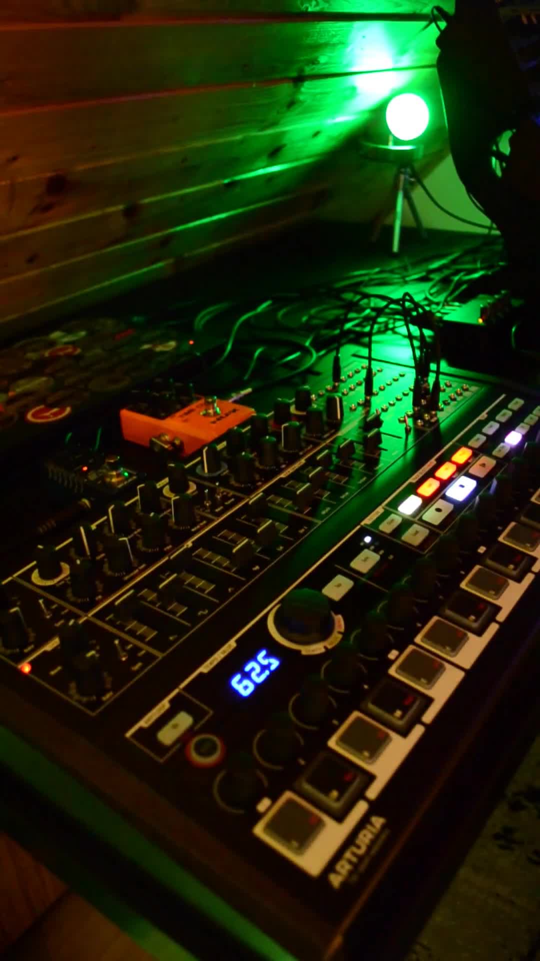 Arturia Minibrute 2s|پیانو، کیبورد، آکاردئون|تهران, شیراز|دیوار