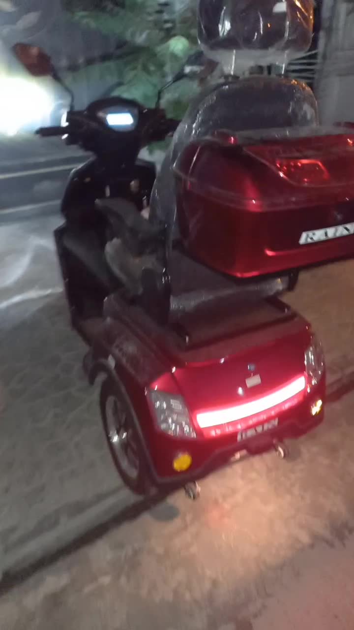 موتور سیکلت سه چرخ برقی|موتورسیکلت|تهران, چیتگر شمالی|دیوار