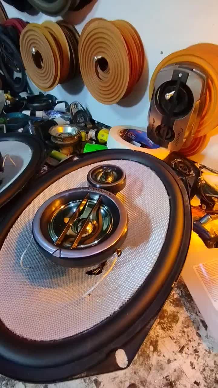 تعمیر انواع باند و بلندگو|خدمات پیشه و مهارت|بجنورد, |دیوار