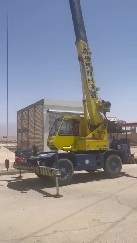 به یک نفر راننده جرثقیل باتجربه نیازمندیم|استخدام حمل و نقل|دهگلان, |دیوار