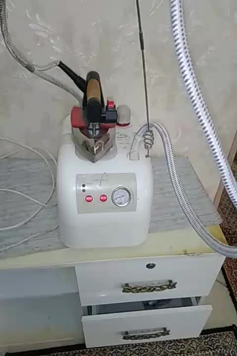 اتوی ضعنتی  ۳ لیتری و میز اتو|اتو و لوازم اتو|اردبیل, |دیوار