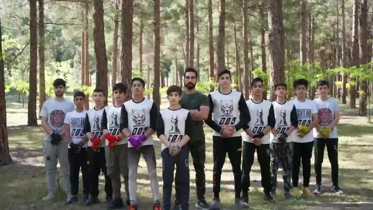 آکادمی دفاع شخصی و هنرهای رزمی ترکیبی|خدمات آموزشی|فولادشهر, B4|دیوار