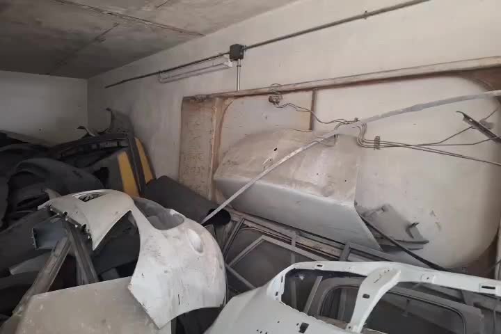 لوازم استوک|قطعات یدکی و لوازم جانبی|کاشان, قطب راوندی|دیوار