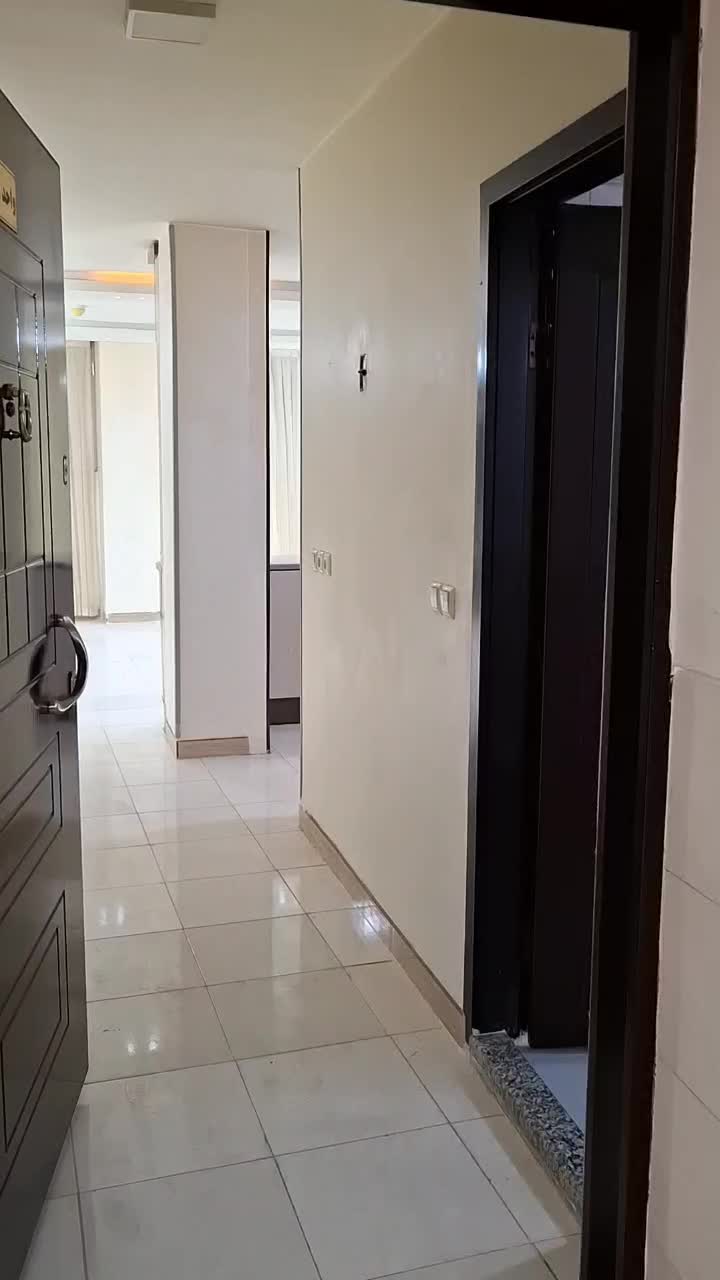 آپارتمان ایثار2 سنددارc3|فروش آپارتمان|فولادشهر, C3|دیوار