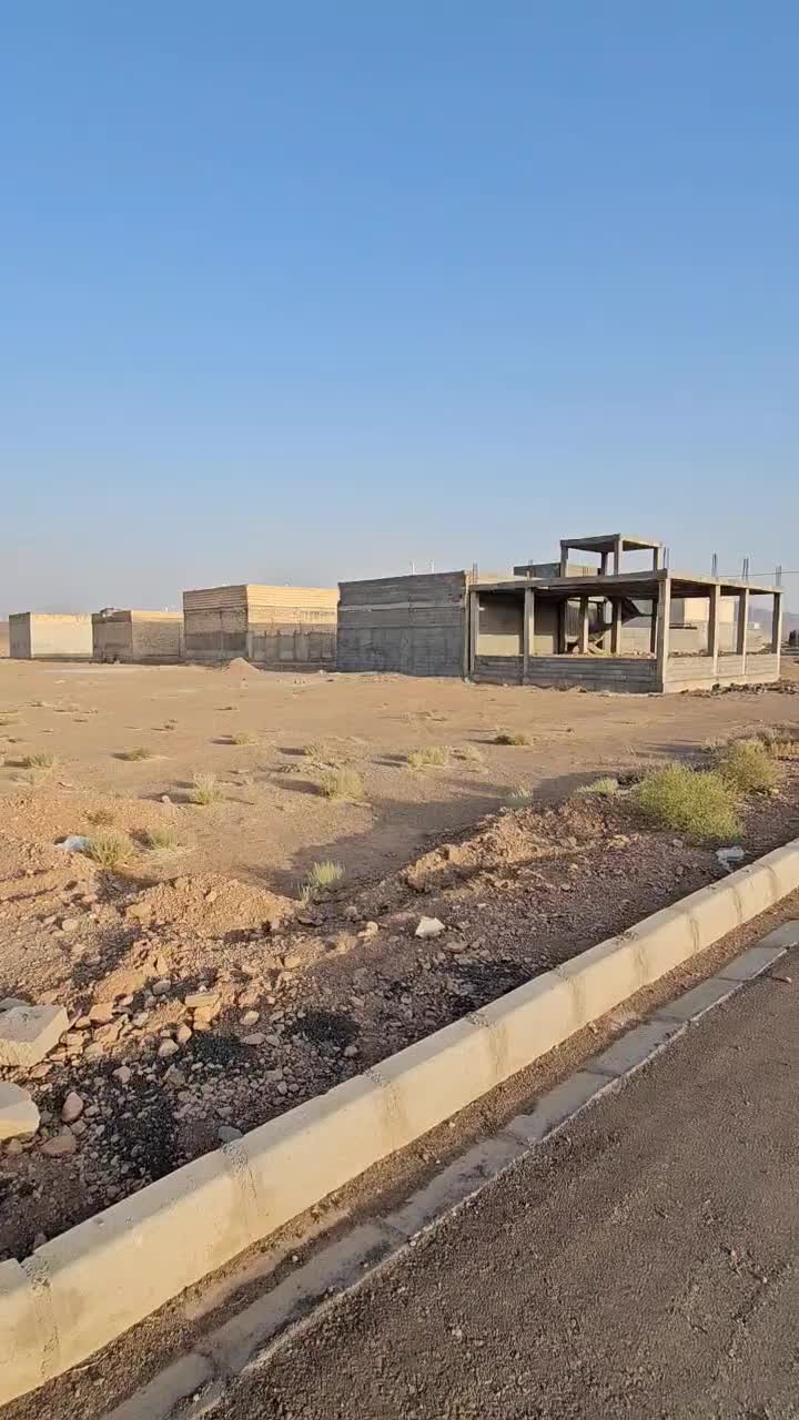 فروش زمین مسکونی فاز۴ شهرک امید جهادآباد|فروش زمین و ملک کلنگی|شاهین‌شهر, سعدی شمالی|دیوار