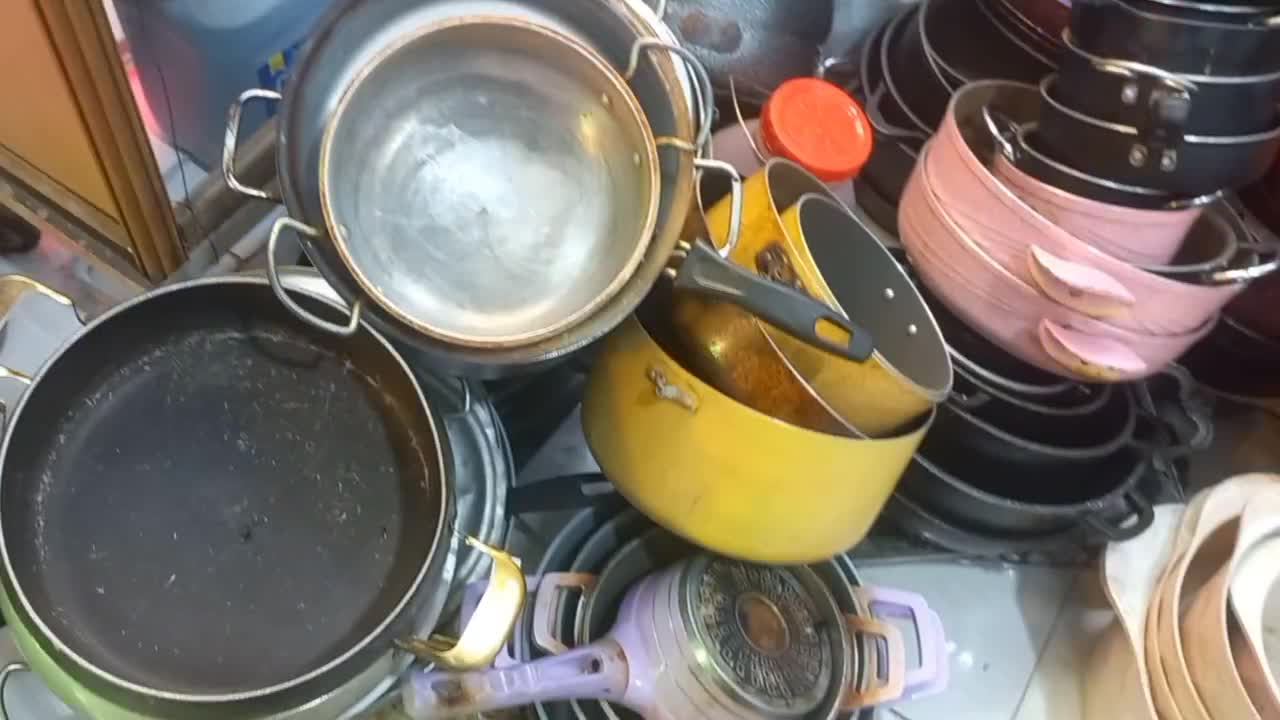 مگه میشه قابلمه تا خش میفته بندازی بیرون|ظروف پختوپز|مشهد, تلگرد|دیوار