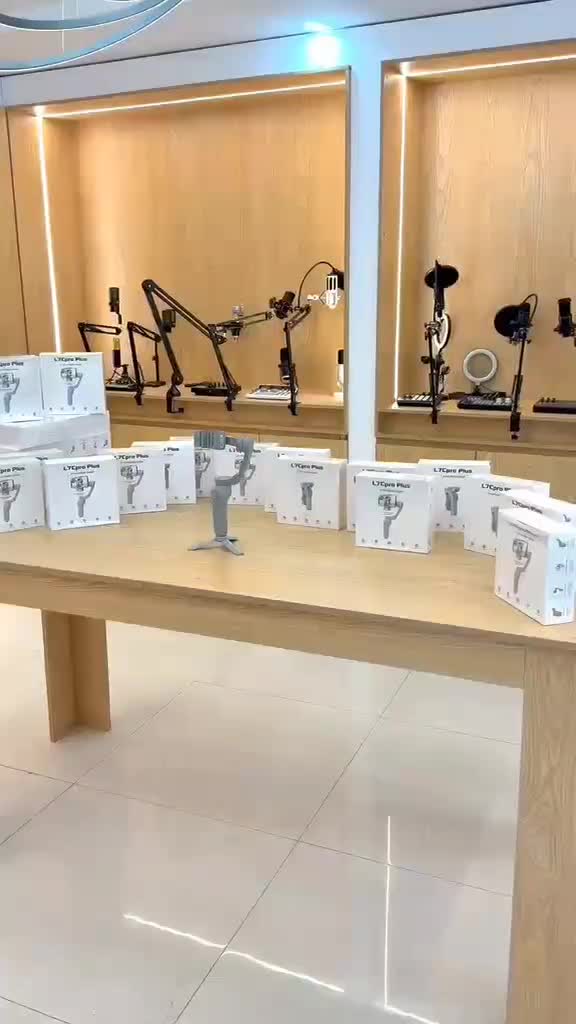 گیمبال ، لرزشگیر موبایل . فروش اقساطی بدون سود|دوربین عکاسی و فیلمبرداری|تهران, سنائی|دیوار