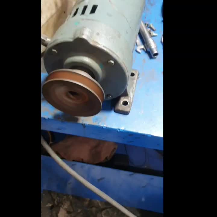 الکترو موتور ژاپنی گیربکس دار|ماشین‌آلات صنعتی|قم, خداکرم|دیوار