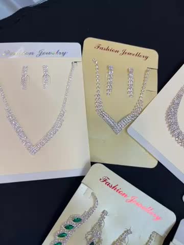 گردنبند عروس فول نگین|بدلیجات|گرگان, |دیوار