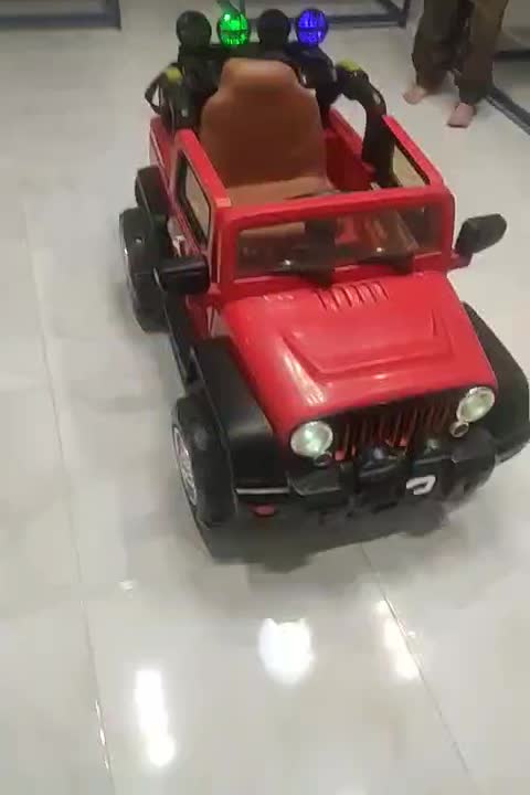 ماشین شارژی|اسباببازی بچه|ایلام, |دیوار