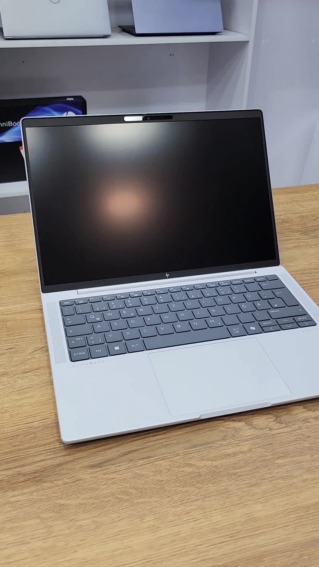 لپتاپ HP با پردازنده اولترا 7 و رم 32 گیگ|رایانه همراه|شیراز, ملاصدرا|دیوار