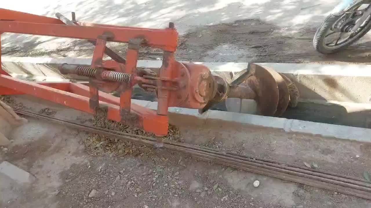 فنس کشی و چاله کنی  در ابعاد مختلف|خدمات باغبانی و درختکاری|زنجانرود, |دیوار