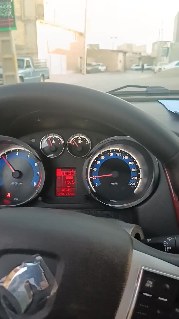 دنا پلاس ،6 سرعته،4 ترمز دیسکی ،رینگ آلومنیومی|خودرو سواری و وانت|خمینیشهر, |دیوار