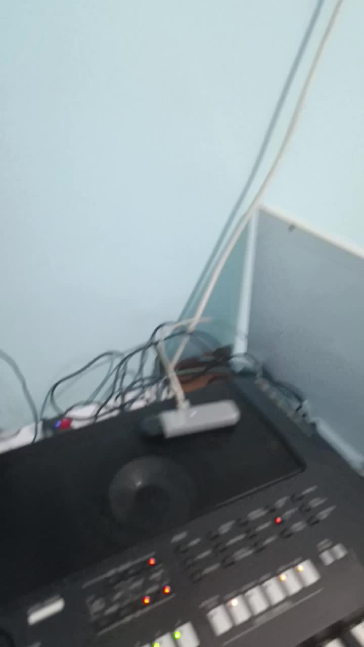 ارگ یاماها psr-A2000|پیانو، کیبورد، آکاردئون|تبریز, |دیوار