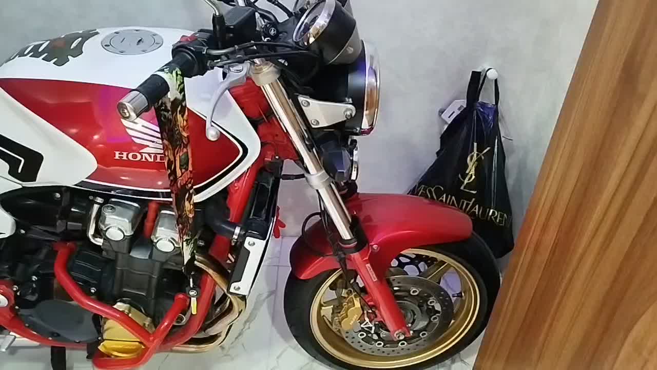 هونداسی بی 1300 اسپیشیال درجه یک|موتورسیکلت|شهریار, شهریار|دیوار