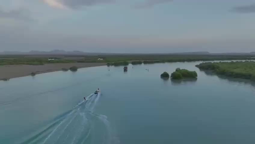 لنج تفریحی ورزش آبی مهیج خاطره ساز|تور و چارتر|قشم, |دیوار