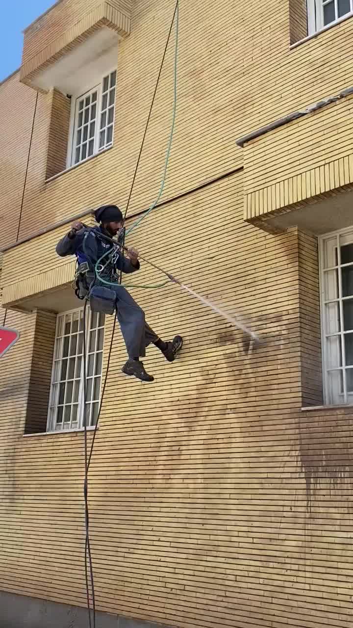 شستشوی نما.نظافت نما.نانوی شیشه ،سفال،سنگ|خدمات نظافت|کرمان, |دیوار