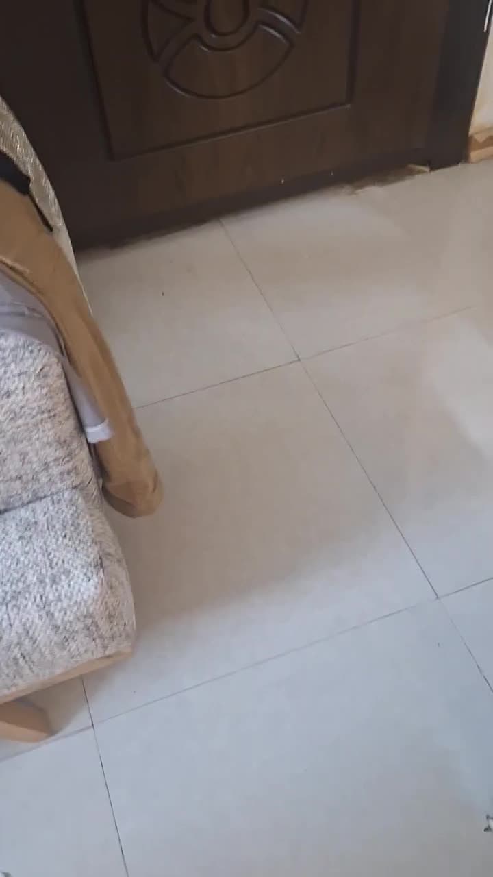 لباس|لباس|مشهد, آزادشهر|دیوار