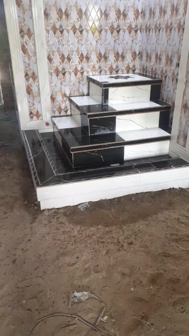 کاشی کاری وسنگ کاری ساختمان پله اپن موزائیک|خدمات پیشه و مهارت|مراغه, |دیوار