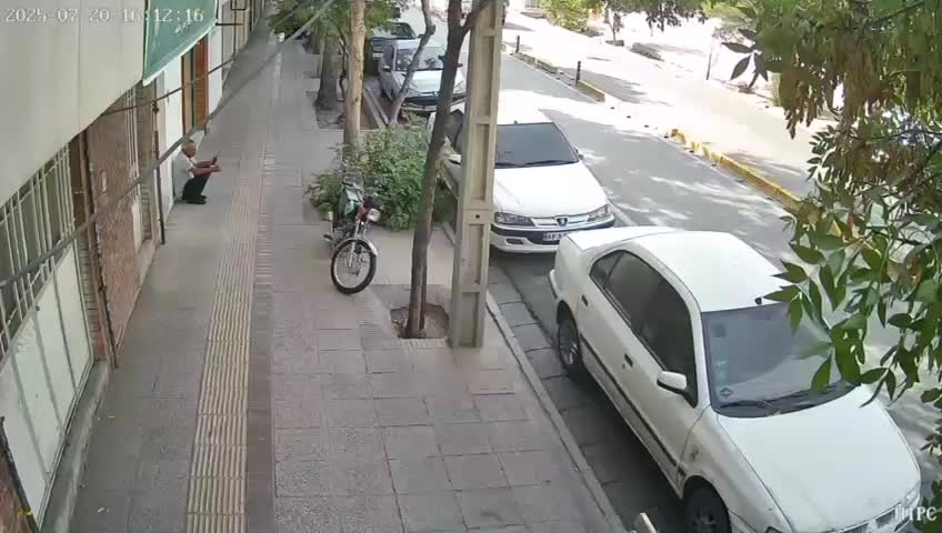 دوربین تشخیص چهره مورد تایید اماکن|دوربین مداربسته|شیراز, سینما سعدی|دیوار