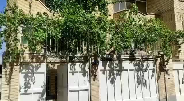 اجاره ویلایی دوطبقه۵خوابه گل محمدی|اجارهٔ خانه و ویلا|اصفهان, جلالیه|دیوار