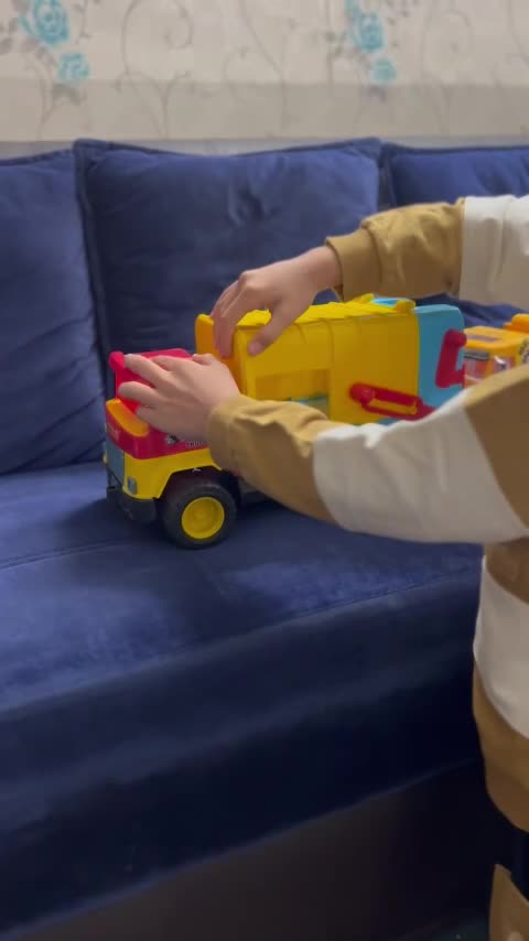 اسباب بازی|اسباببازی بچه|بندر گز, |دیوار