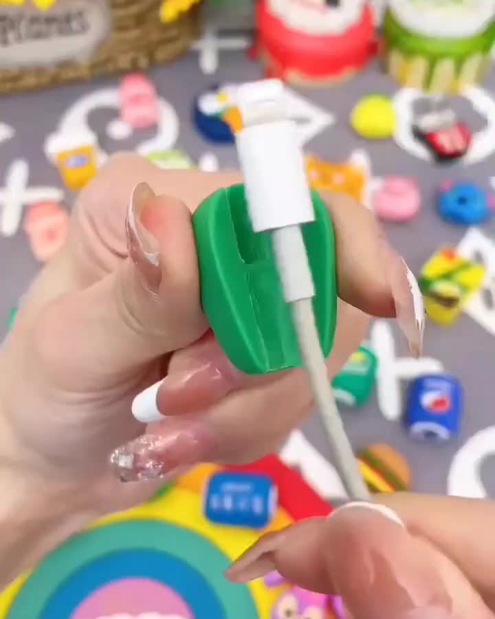 محافظ کابل شارژ عروسکی|اسباببازی|کرمان, |دیوار