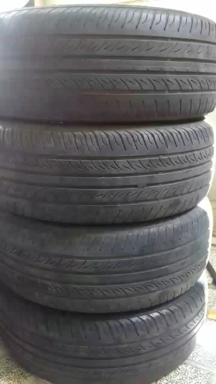 ۴ حلقه لاستیک پرشیا ۲۰۵/۶۰/۱۵ سالم|قطعات یدکی و لوازم جانبی|تهران, هفده شهریور|دیوار