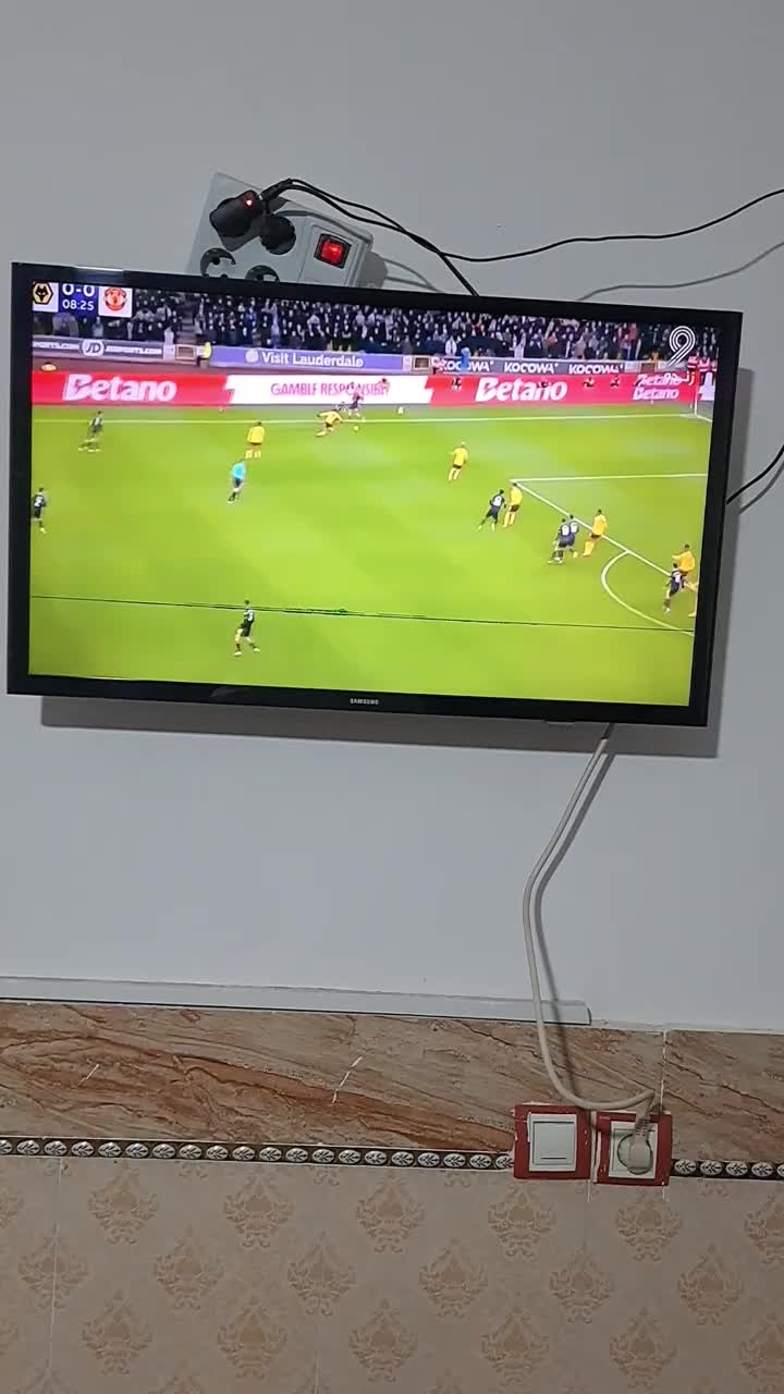 تلویزیون سامسونگ ۳۲اینچ|تلویزیون و پروژکتور|زاهدان, |دیوار