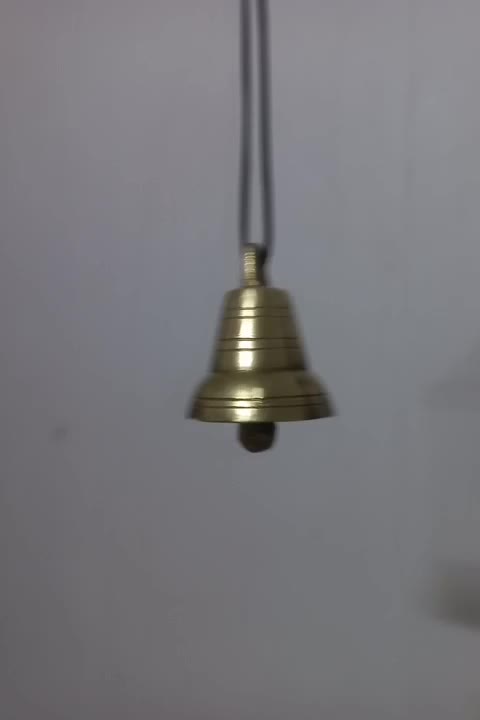 زنگوله برنجی عتیقه قدیمی|کلکسیون اشیاء عتیقه|اصفهان, زیار|دیوار